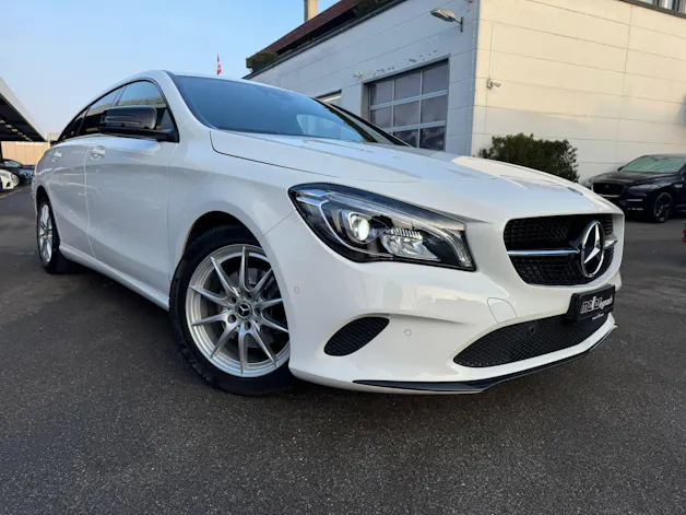 MERCEDES-BENZ CLA Shooting Brake 220 Urban 4Matic 7G-DCT
