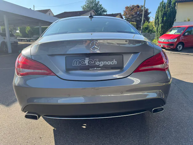 MERCEDES-BENZ CLA 200 Urban
