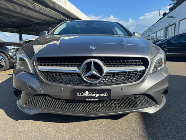 MERCEDES-BENZ CLA 200 Urban