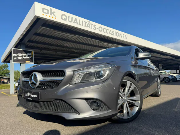 MERCEDES-BENZ CLA 200 Urban