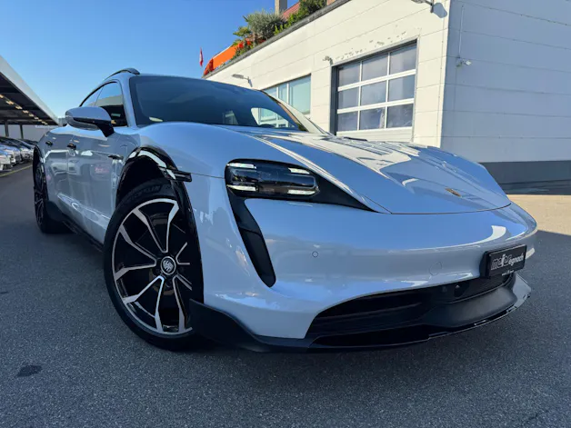 PORSCHE Taycan 4 Cross Turismo