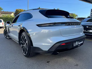 PORSCHE Taycan 4 Cross Turismo