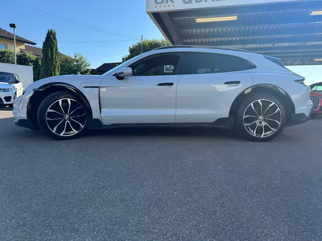 PORSCHE Taycan 4 Cross Turismo