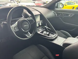Jaguar F-Type Coupé 2.0 I4 R-Dynamic Automatik