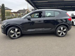 VOLVO XC40 T5 AWD Momentum Geartronic