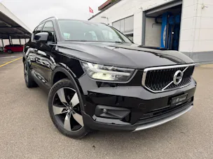 VOLVO XC40 T5 AWD Momentum Geartronic