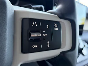 Land Rover Defender 90 3.0 D I6 200 S