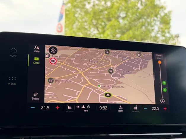 SKODA Octavia Combi 2.0 TDI DSG Ambition