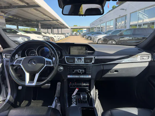 MERCEDES-BENZ E 63 AMG 4Matic Speedshift