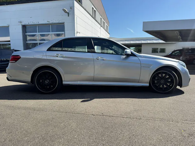 MERCEDES-BENZ E 63 AMG 4Matic Speedshift