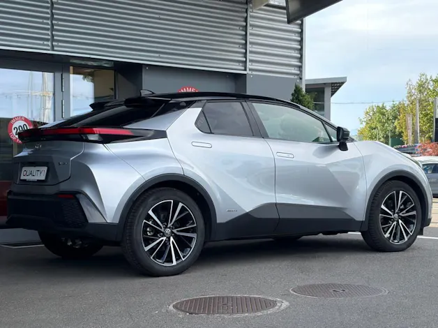 Toyota C-HR 2.0 HSD Trend 4WD