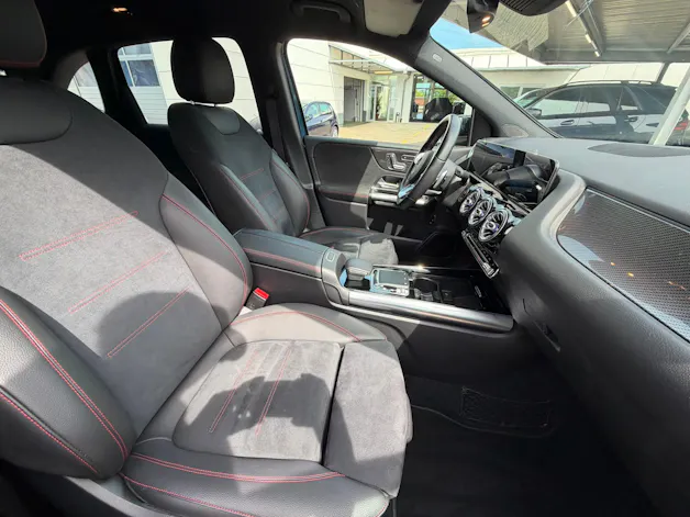 MERCEDES-BENZ B 220 4Matic AMG Line 7G-DCT
