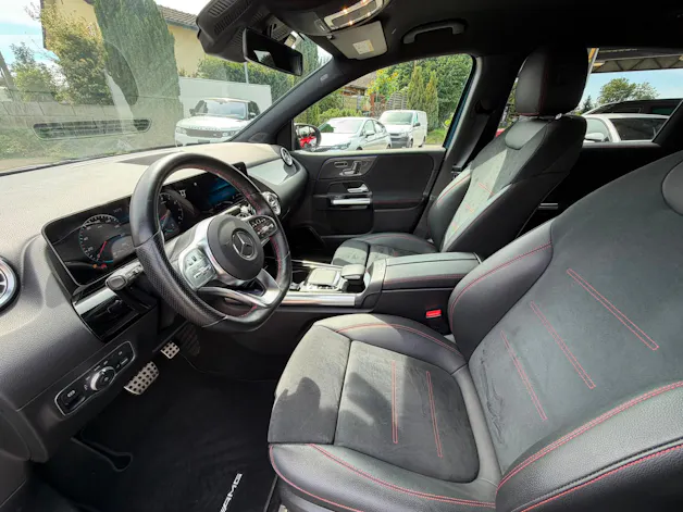 MERCEDES-BENZ B 220 4Matic AMG Line 7G-DCT