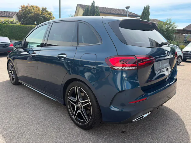 MERCEDES-BENZ B 220 4Matic AMG Line 7G-DCT
