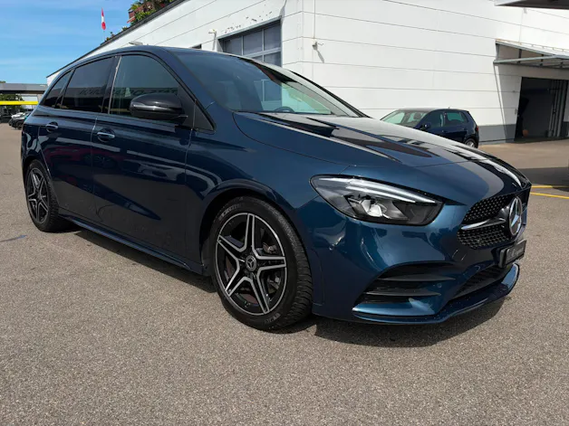 MERCEDES-BENZ B 220 4Matic AMG Line 7G-DCT