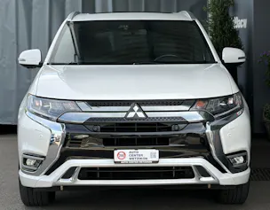 Mitsubishi Outlander 2.4 PHEV Diamond 4WD Automatic