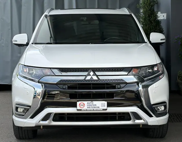 Mitsubishi Outlander 2.4 PHEV Diamond 4WD Automatic