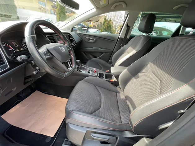 SEAT Leon ST 2.0 TDI CR FR 4Drive DSG