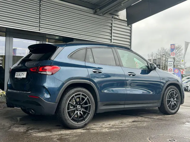 MERCEDES-BENZ GLA 35 AMG 4Matic 8G-Speedshift DCT