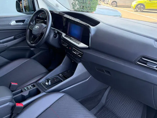 FORD Tourneo Connect 2.0 EcoBlue Sport