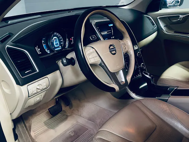 VOLVO XC60 T6 AWD Summum Geartronic
