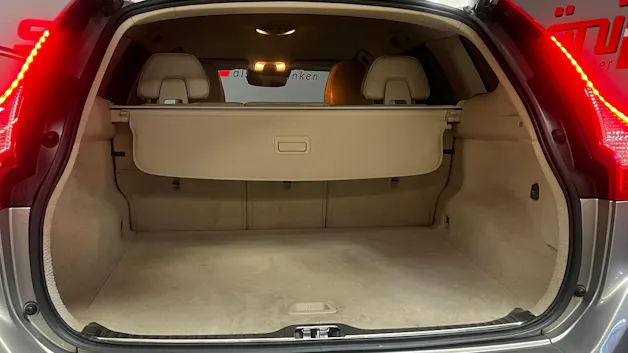 VOLVO XC60 T6 AWD Summum Geartronic