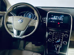 VOLVO XC60 T6 AWD Summum Geartronic