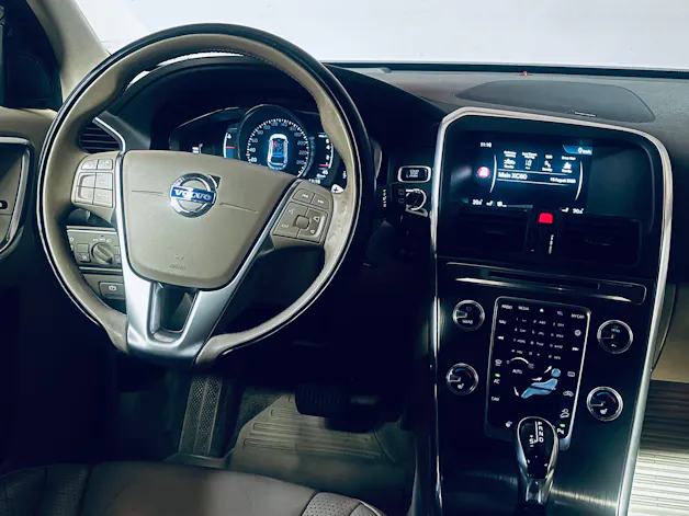 VOLVO XC60 T6 AWD Summum Geartronic