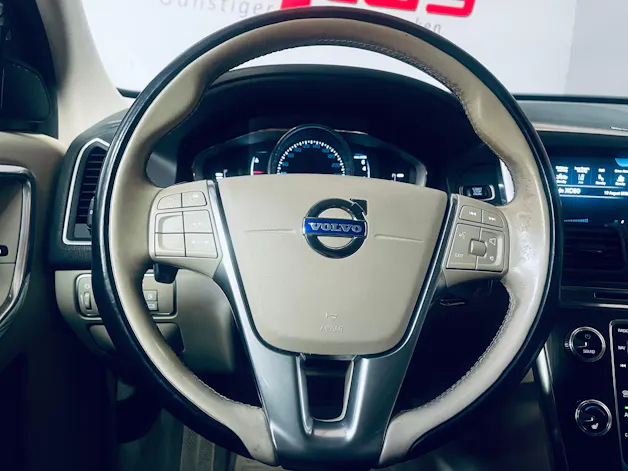 VOLVO XC60 T6 AWD Summum Geartronic