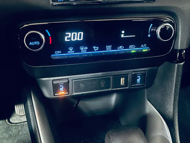 Toyota Yaris 1.5 Comfort e-CVT