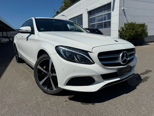 MERCEDES-BENZ C 250 BlueTEC Avantgarde 4Matic 7G-Tronic
