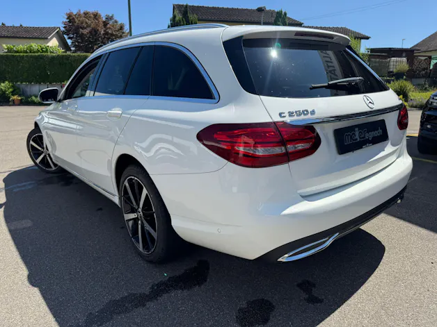 MERCEDES-BENZ C 250 BlueTEC Avantgarde 4Matic 7G-Tronic
