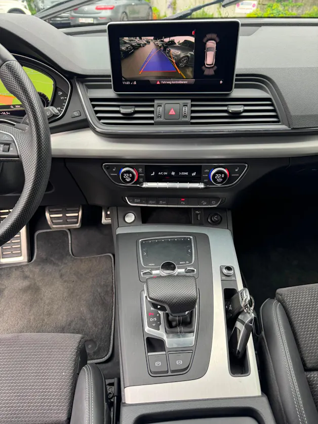 AUDI Q5 40 TDI sport quattro S-tronic