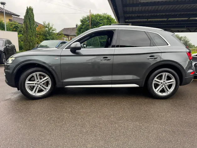 AUDI Q5 40 TDI sport quattro S-tronic