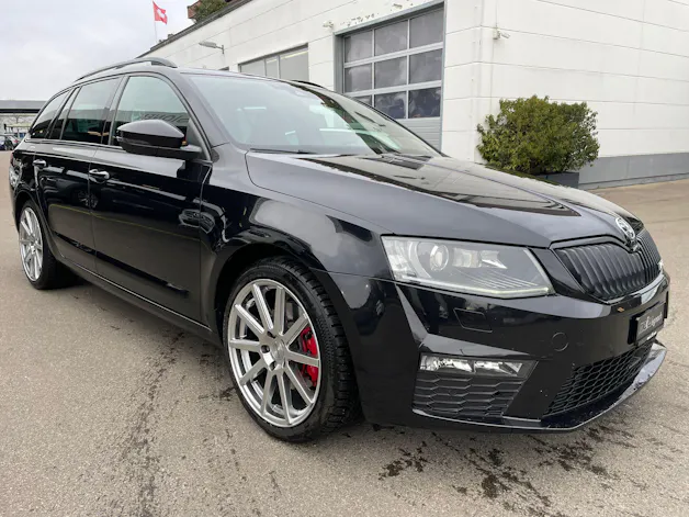 SKODA Octavia Combi 2.0 TDI RS 4x4 DSG