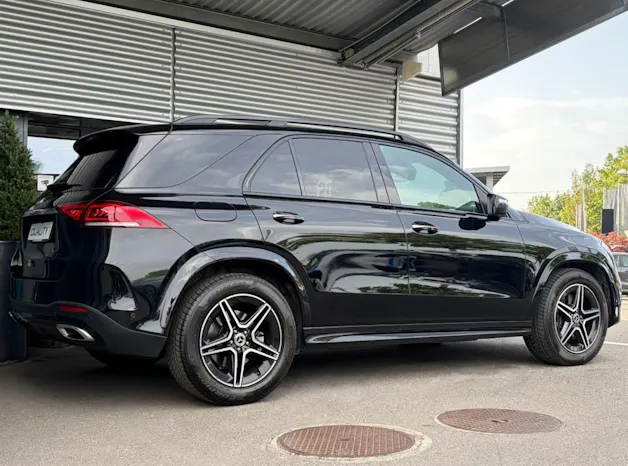 MERCEDES-BENZ GLE 300 d 4Matic AMG Line 9G-Tronic