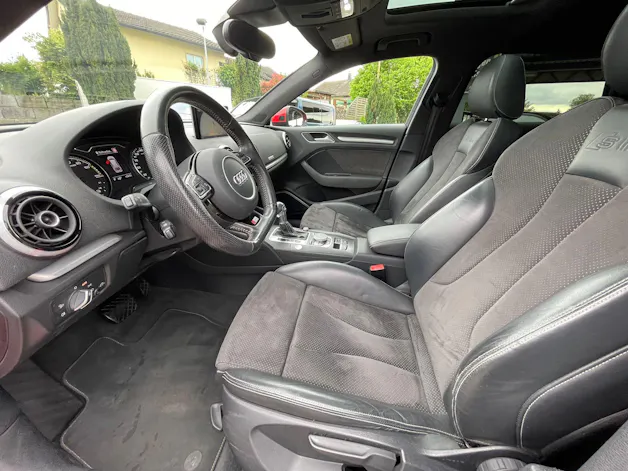 AUDI A3 Sportback 1.4 e-tron Ambition S-tronic