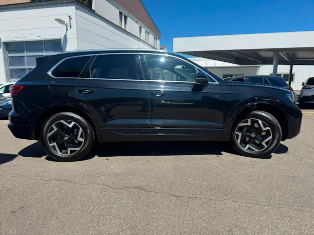 VW Touareg 3.0 TDI R-Line Tiptronic