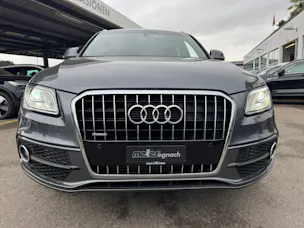 AUDI Q5 2.0 TDI quattro S-tronic