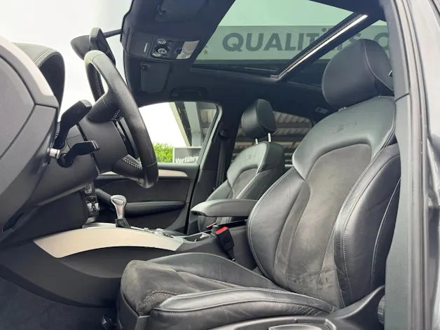 AUDI Q5 2.0 TDI quattro S-tronic