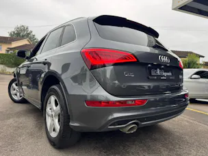 AUDI Q5 2.0 TDI quattro S-tronic