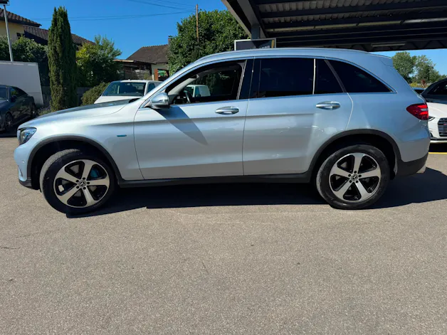 MERCEDES-BENZ GLC 350 e Exclusive 4Matic 7G-Tronic