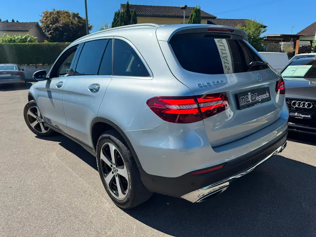 MERCEDES-BENZ GLC 350 e Exclusive 4Matic 7G-Tronic