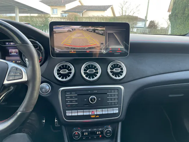 MERCEDES-BENZ CLA Shooting Brake 45 AMG 4Matic Speedshift