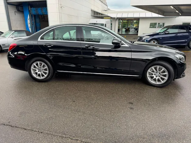 MERCEDES-BENZ C 200 Avantgarde