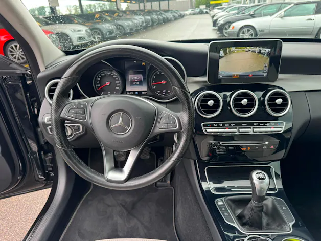 MERCEDES-BENZ C 200 Avantgarde