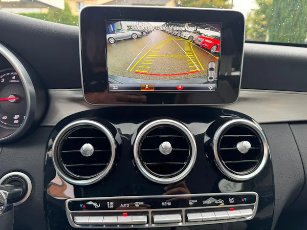 MERCEDES-BENZ C 200 Avantgarde