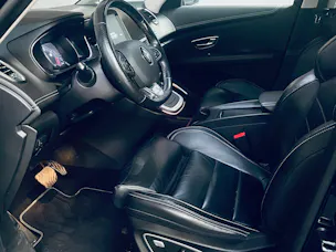RENAULT Grand Scénic 1.3 16V Turbo Initiale Paris EDC