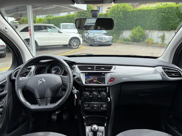 CITROEN C3 1.2i PureTech Sélection