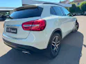 MERCEDES-BENZ GLA 200 Night Star 7G-DCT